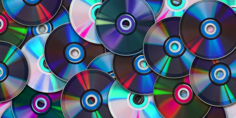 Memahami Compact Disk, Struktur, Jenis, dan Dampaknya